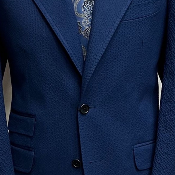 Seersucker Suit Peak Lapel Suit in Color 